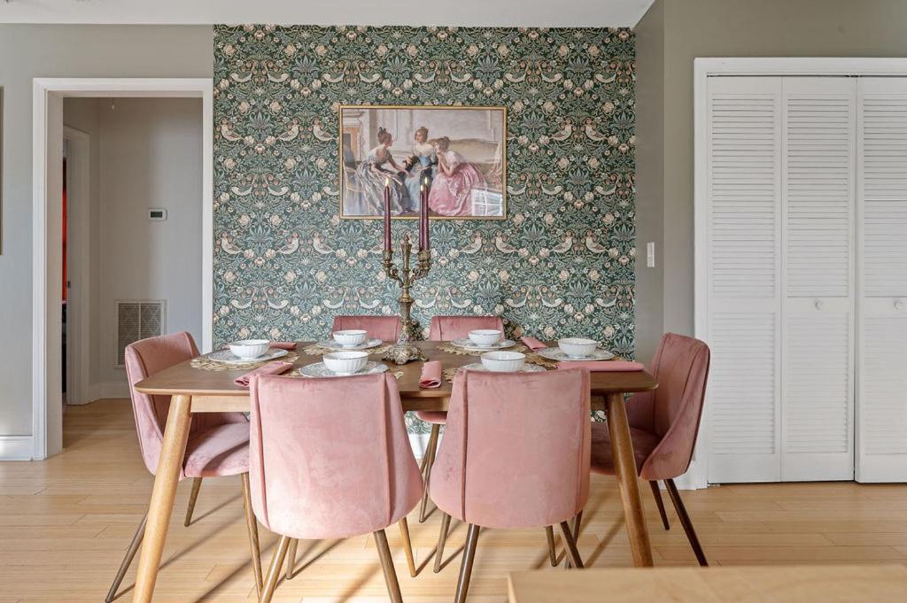 New Victorian Theme, 3Br, Lrg Backyard Close To Pnc Arena, Downtown, And Rdu Airport Raleigh Exteriör bild