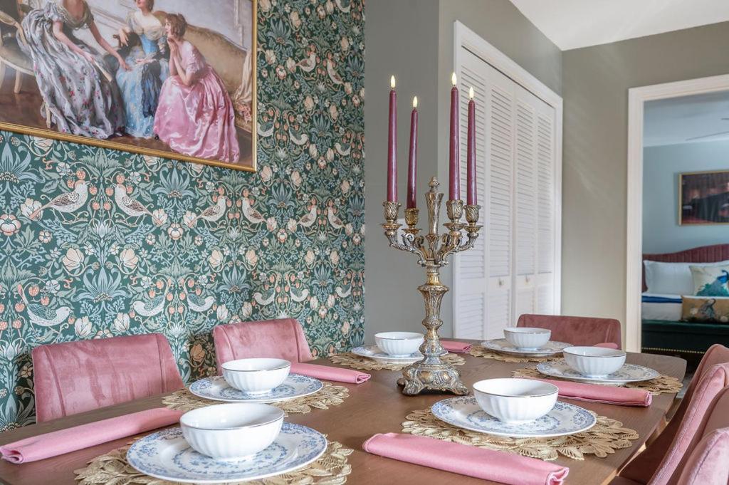 New Victorian Theme, 3Br, Lrg Backyard Close To Pnc Arena, Downtown, And Rdu Airport Raleigh Exteriör bild